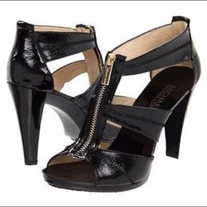 Michael Kors Patent Leather Black Heels (SIZE 8)